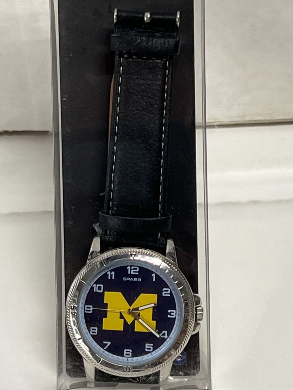 Michigan Wolverines Watch Classic Sports Men's Leather Band Sparo NCAA Official